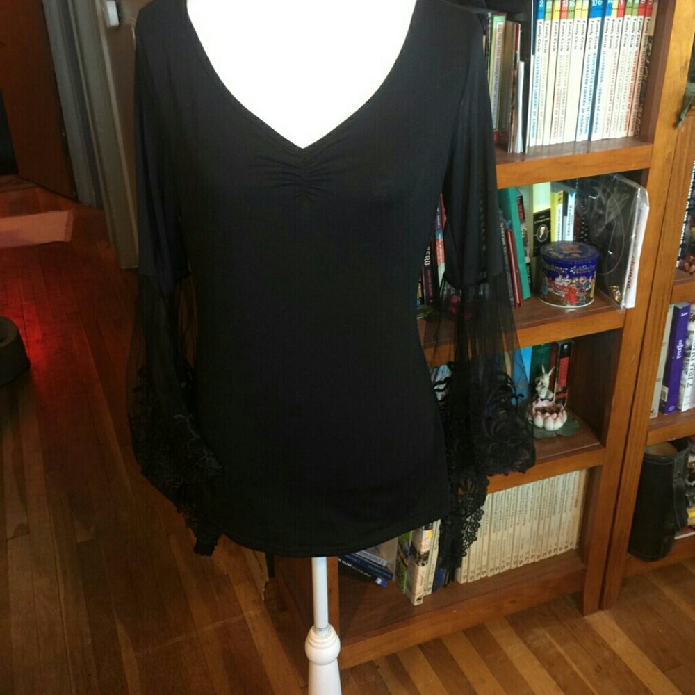 Cotton v-neck top